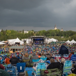 Big-Evens-Big-Crowds