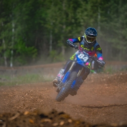 Motor-Cross-Racing